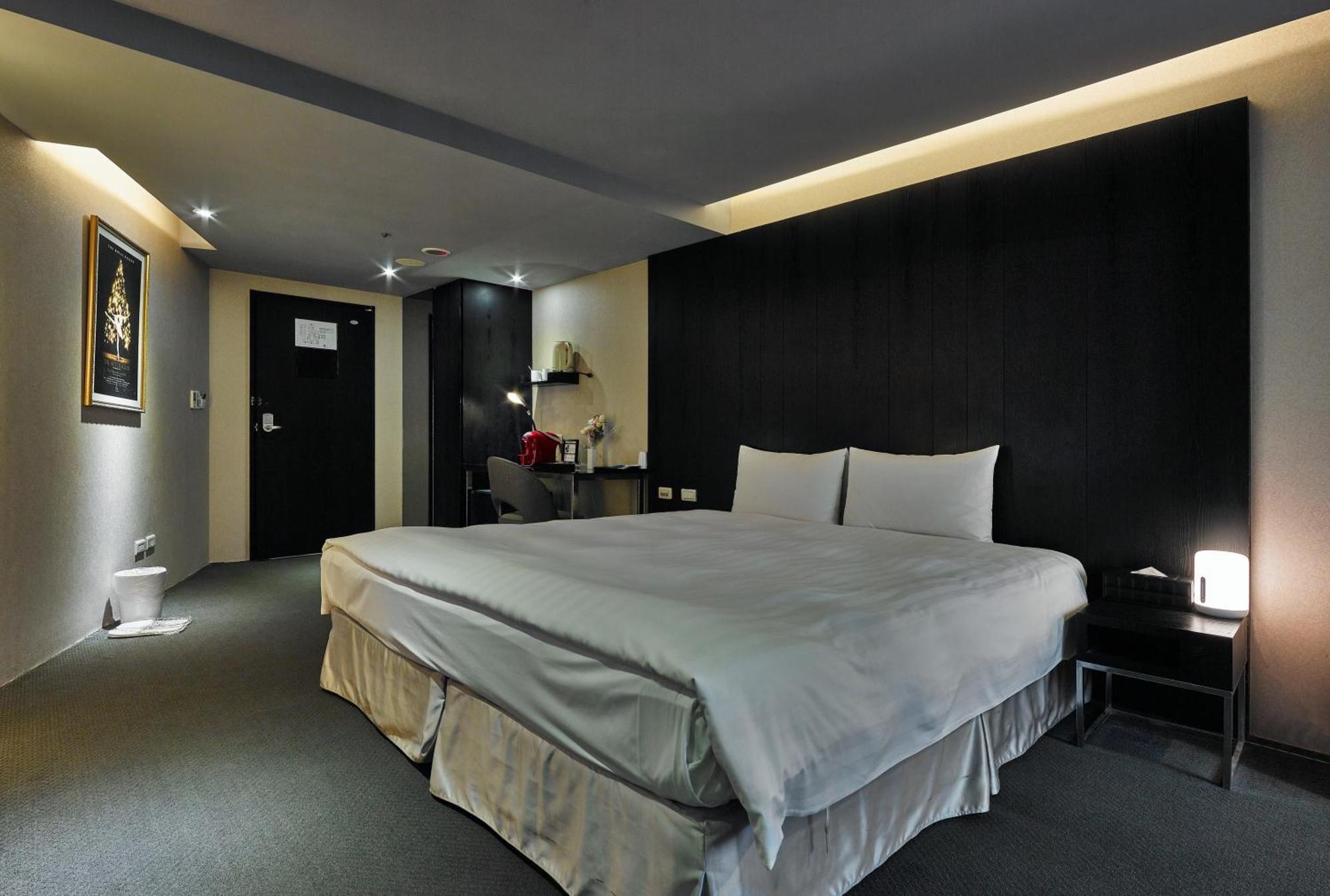 安庭台北商旅 Hotel Tajpej Kültér fotó