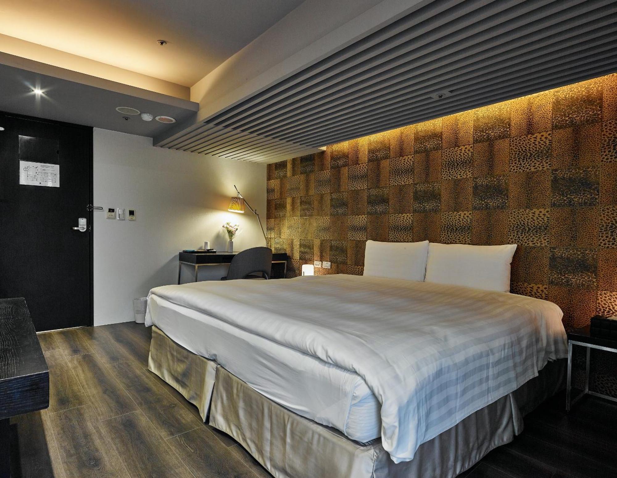 安庭台北商旅 Hotel Tajpej Kültér fotó